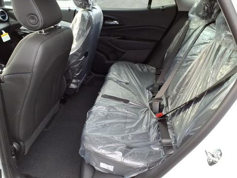 New 2026 Chevrolet Trax LT w/ LT Convenience Package image 10