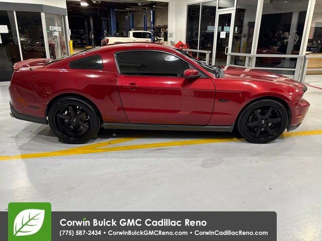 Used 2011 Ford Mustang GT Premium w/ Comfort Pkg RWD image 7