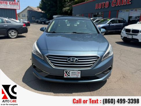 Used 2016 Hyundai Sonata SE FWD image 2