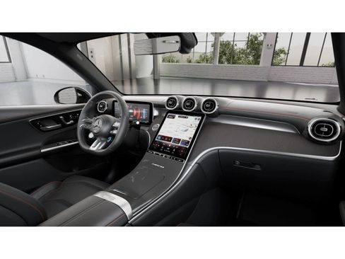 Used 2025 Mercedes-Benz GLC 43 AMG 4MATIC image 5