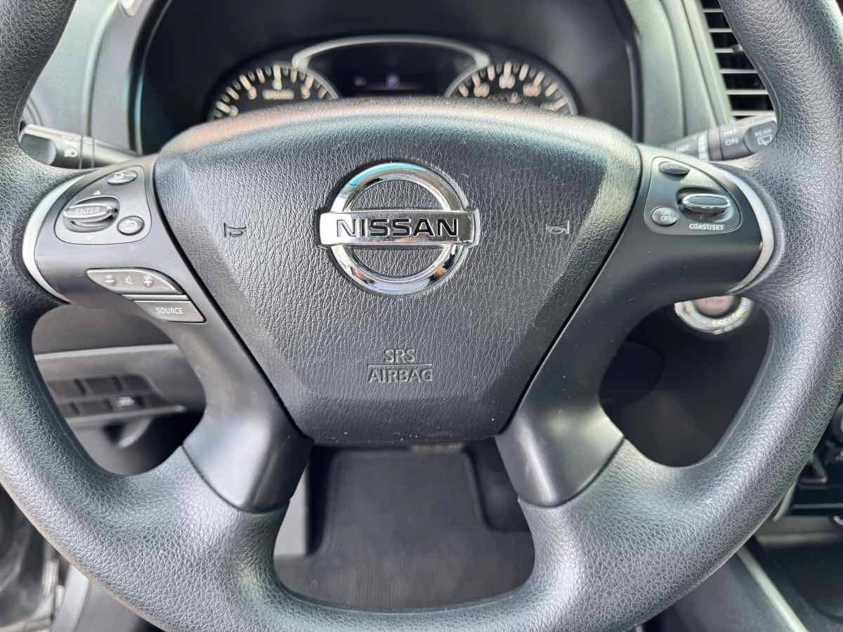 Used 2016 Nissan Pathfinder S FWD image 47