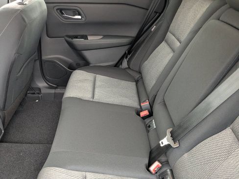 New 2026 Nissan Rogue SV FWD image 28