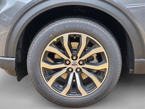 New 2026 Ford Explorer ST-Line w/ Premium Package image 10