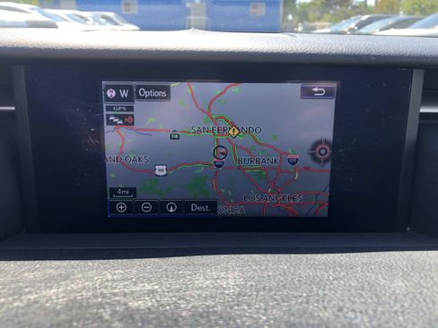 Used 2014 Lexus IS 250 w/ Navigation Package RWD image 9