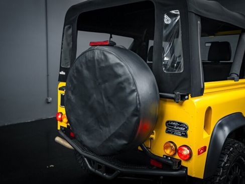 Used 1995 Land Rover Defender 90 image 16