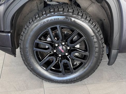 Used 2023 GMC Sierra 1500 Elevation AWD/4WD image 4