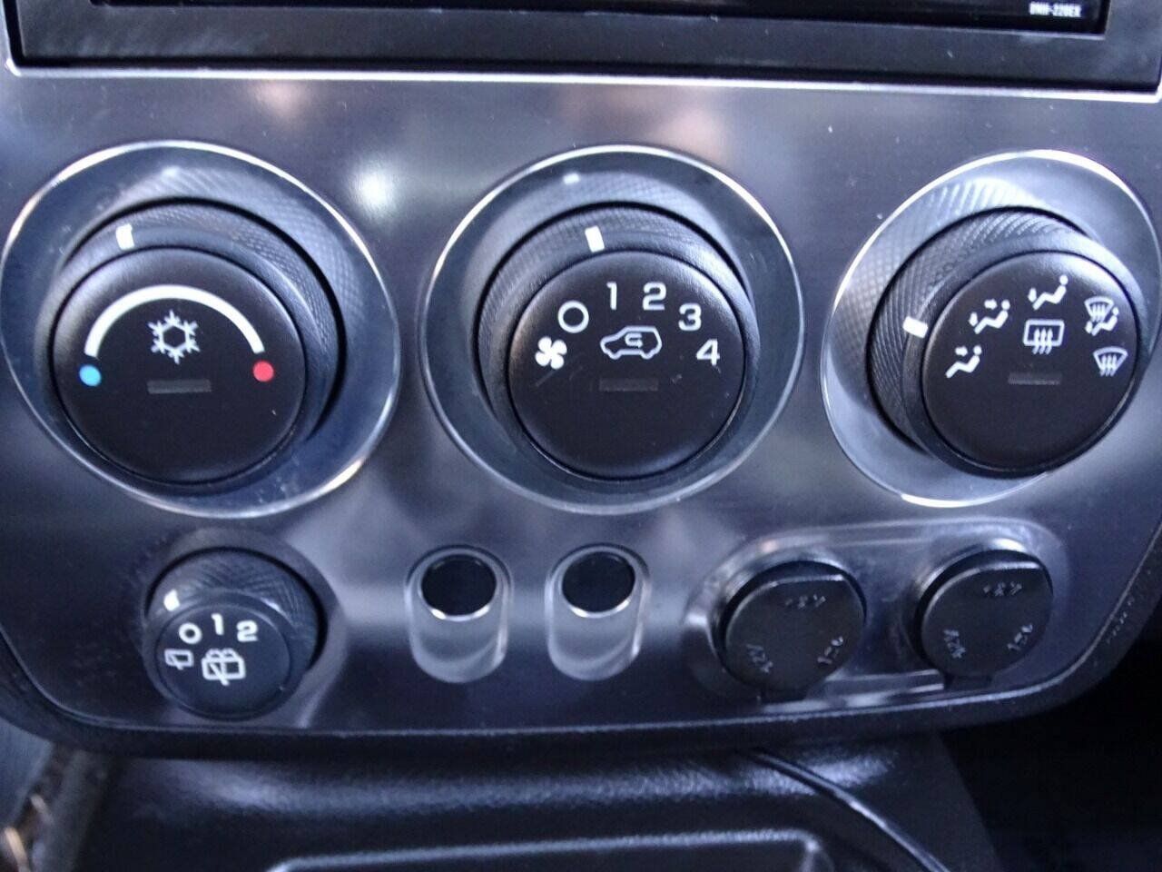 Used 2006 HUMMER H3 AWD/4WD image 74