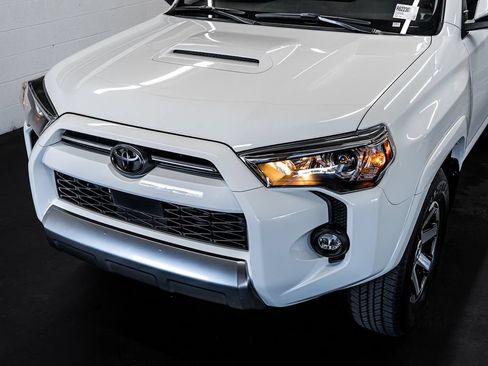 Used 2024 Toyota 4Runner TRD Off-Road Premium w/ Moonroof Package AWD/4WD image 11