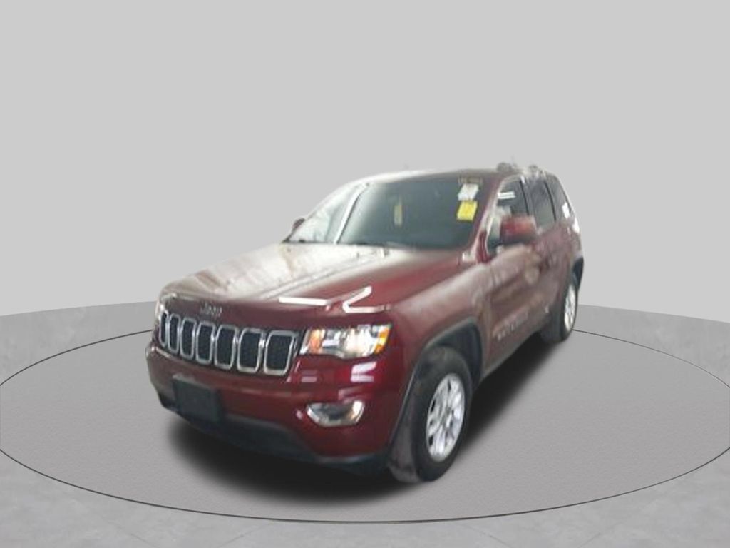 Used 2020 Jeep Grand Cherokee Laredo AWD/4WD image 38