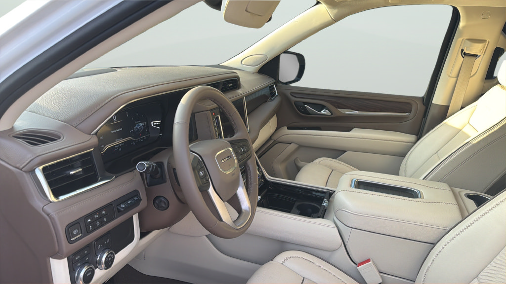 Used 2023 GMC Yukon XL Denali AWD/4WD image 13