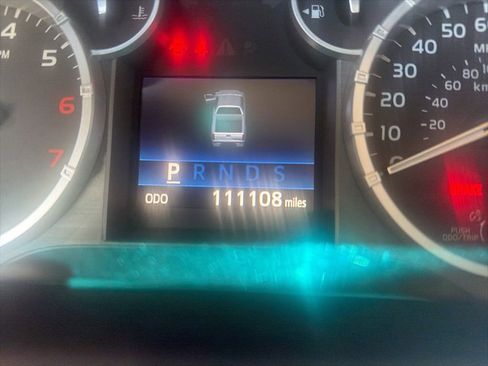 Used 2014 Toyota Tundra SR5 w/ TRD Off Road Package AWD/4WD image 6
