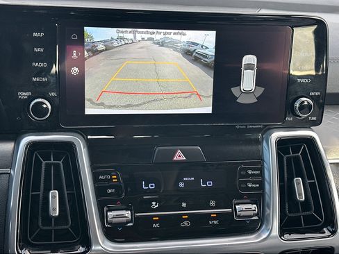 Used 2022 Kia Sorento SX FWD image 14