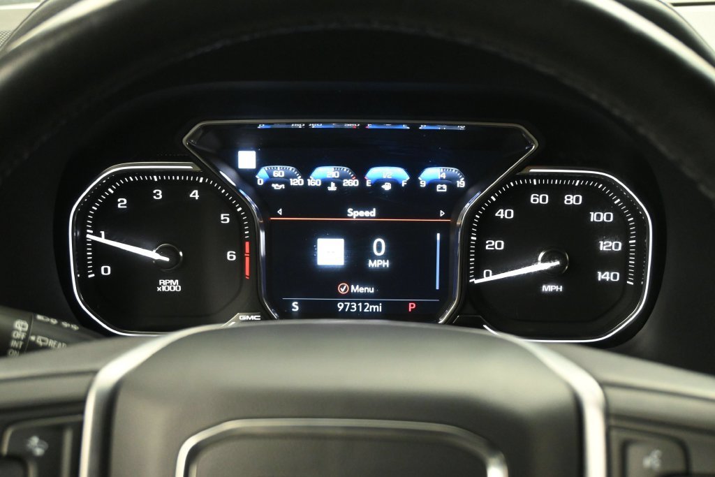 Used 2021 GMC Yukon XL SLT w/ Rear Media and Nav Package RWD image 9