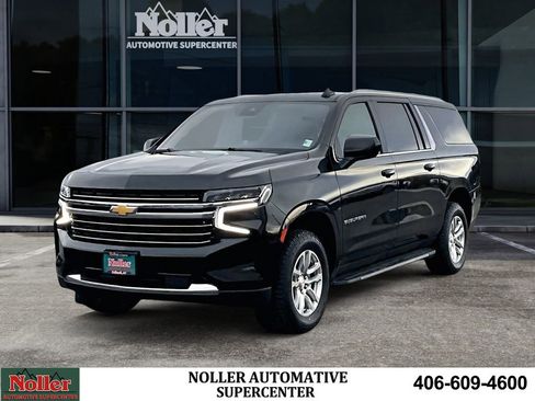 Used 2024 Chevrolet Suburban LT image 1