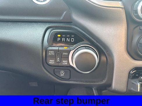 Used 2022 RAM 1500 Big Horn AWD/4WD image 12