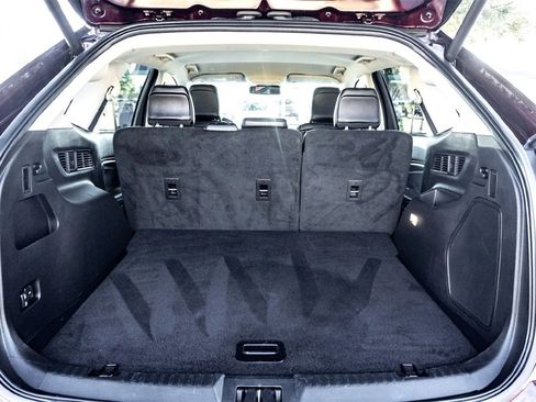 Used 2024 Ford Edge Titanium image 31