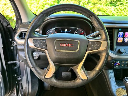 Used 2017 GMC Acadia Denali image 25