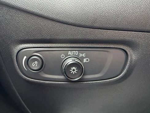 Used 2024 Chevrolet Equinox LT AWD/4WD image 23