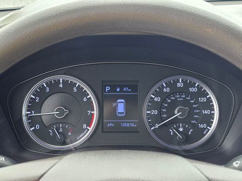 Used 2020 Hyundai Santa Fe SE w/ Cargo Package FWD image 19