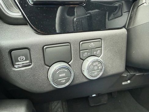 Used 2026 Chevrolet Silverado 1500 RST w/ Redline Edition RWD image 15