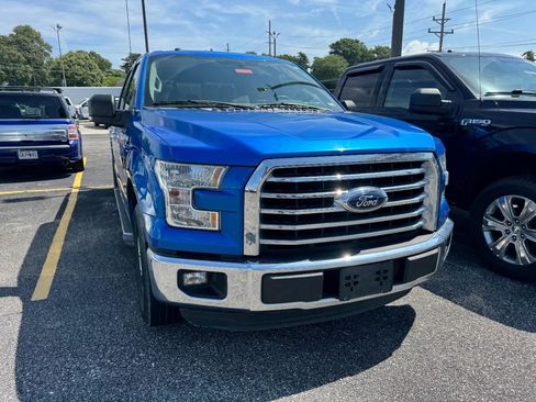 Used 2015 Ford F150 XLT w/ Equipment Group 302A Luxury RWD image 3