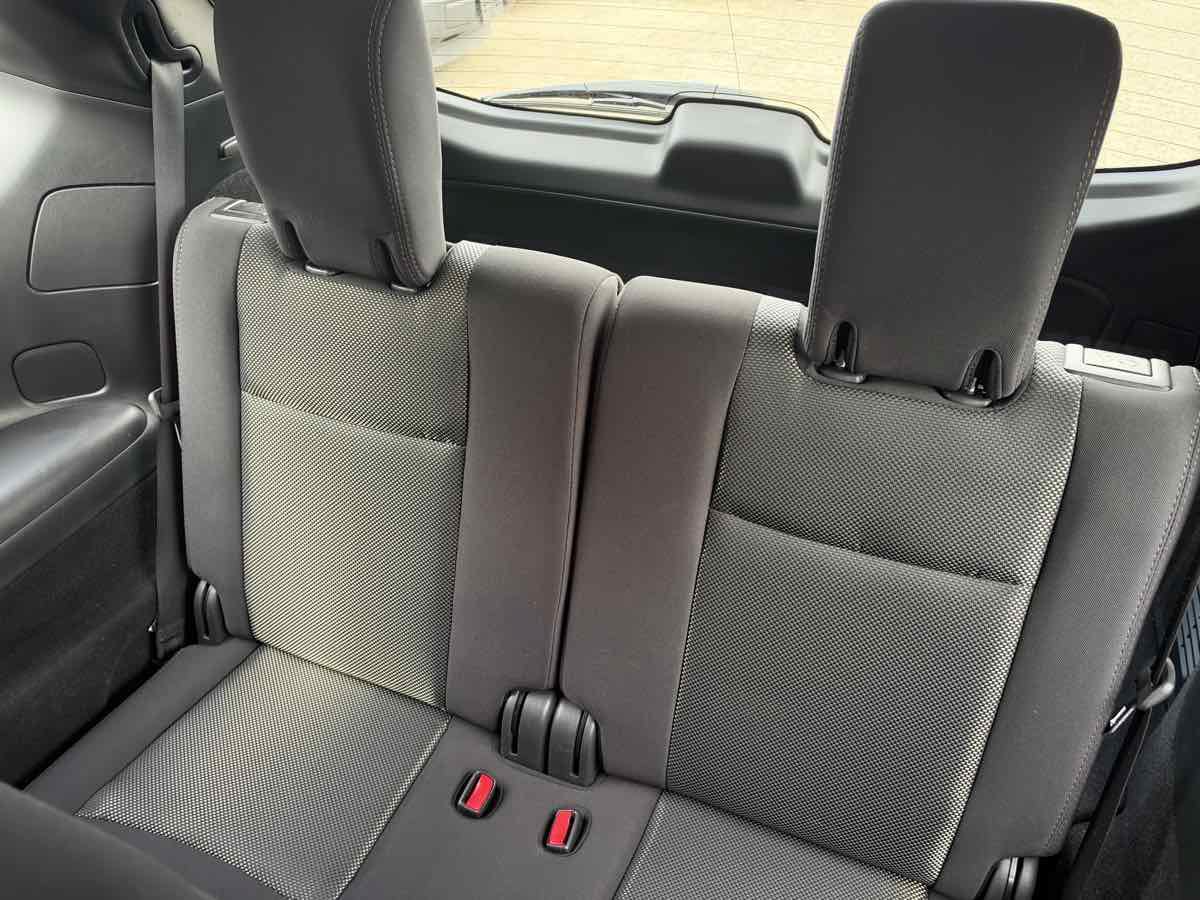 Used 2020 Nissan Pathfinder S AWD/4WD image 18