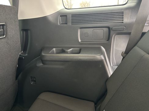 Used 2025 Hyundai Santa Fe SE image 27