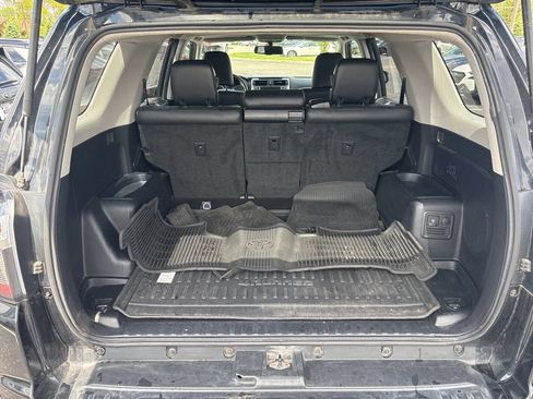 Used 2016 Toyota 4Runner Limited AWD/4WD image 26