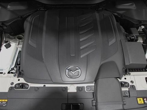 Certified 2024 MAZDA CX-90 3.3 Turbo w/ Preferred Plus image 21