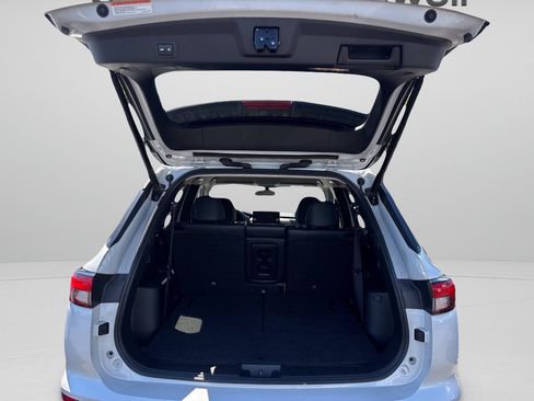 Used 2024 Mitsubishi Outlander SE AWD/4WD image 9
