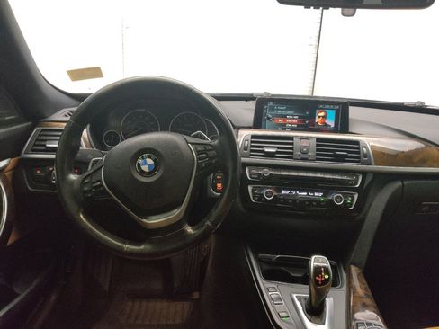 Used 2017 BMW 340i Gran Turismo xDrive w/ Technology Package AWD/4WD image 22