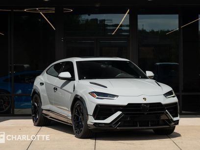 Used 2023 Lamborghini Urus Performante