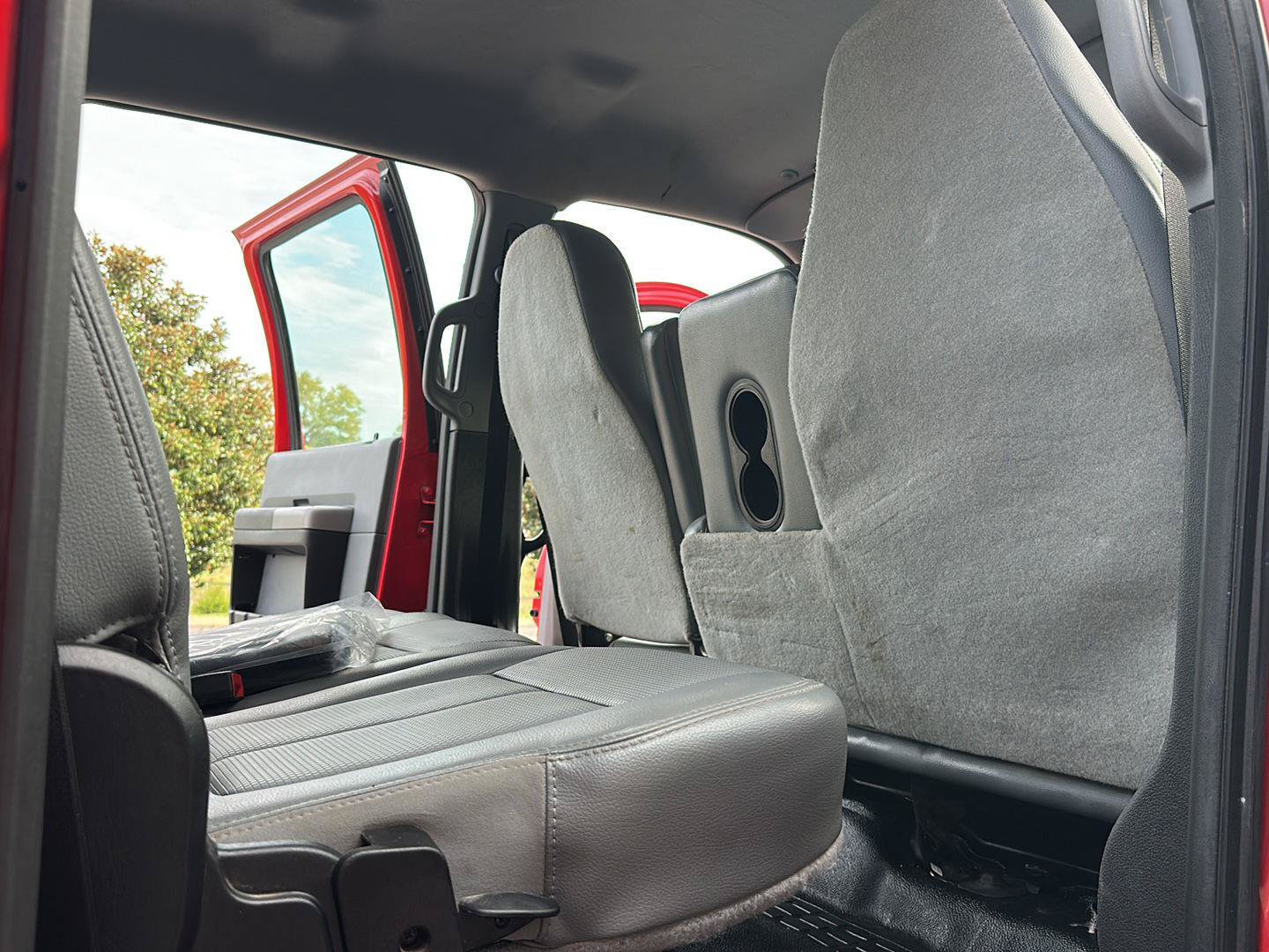 Used 2025 Ford F650 2WD Crew Cab Super Duty image 26