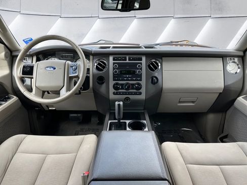 Used 2014 Ford Expedition EL XLT image 13
