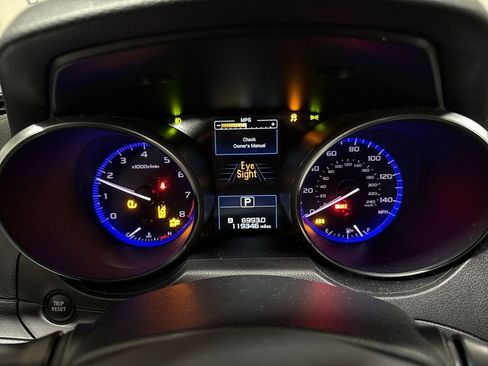 Used 2015 Subaru Legacy 2.5i Premium AWD/4WD image 10