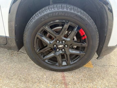 Used 2019 Chevrolet Traverse Premier w/ Redline Edition AWD/4WD image 13