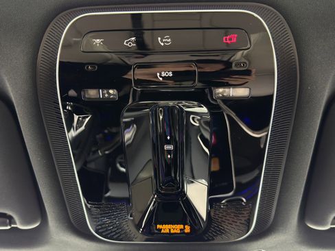 Used 2025 Mercedes-Benz GLC 300 image 37