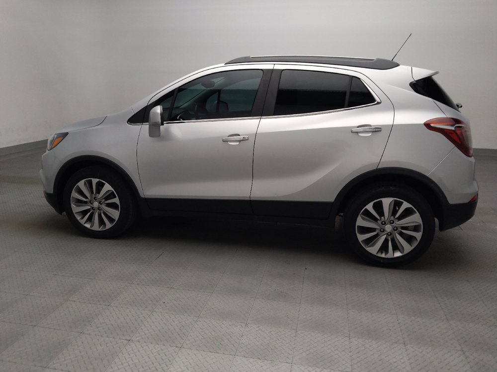 Used 2020 Buick Encore Preferred w/ Safety Package FWD image 3