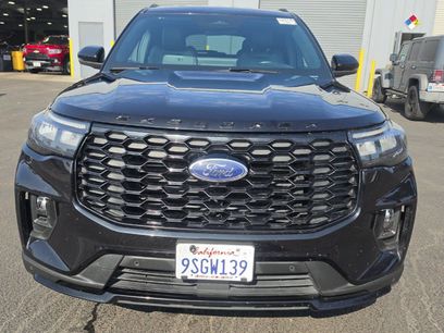 Used 2025 Ford Explorer ST-Line