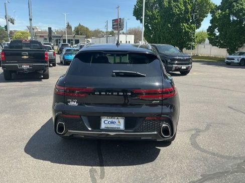 Used 2025 Genesis GV70 2.5T AWD/4WD image 5