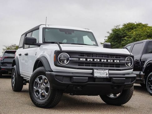New 2026 Ford Bronco Big Bend AWD/4WD image 1