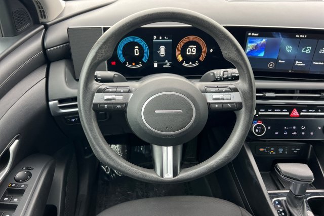 Used 2025 Hyundai Tucson SEL FWD image 18