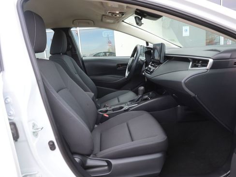 Used 2024 Toyota Corolla LE image 10