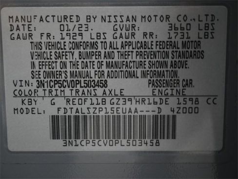 Used 2023 Nissan Kicks SV image 4