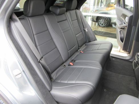 Used 2021 Mercedes-Benz GLE 450 4MATIC image 20