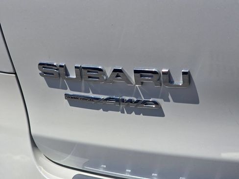 Used 2023 Subaru Ascent Premium w/ Convenience Package AWD/4WD image 14