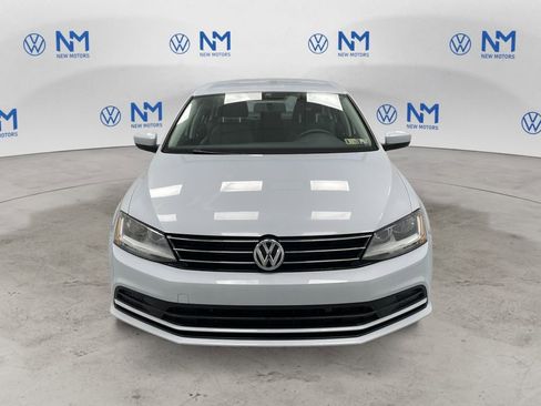 Used 2017 Volkswagen Jetta S w/ Jetta S Cold Weather Package image 6