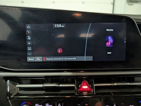 Used 2024 Kia Niro Wind FWD image 19