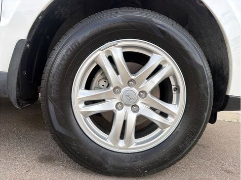 Used 2012 Hyundai Santa Fe GLS AWD/4WD image 22