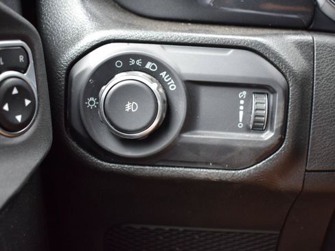 Used 2023 Jeep Wrangler Unlimited Sport AWD/4WD image 21